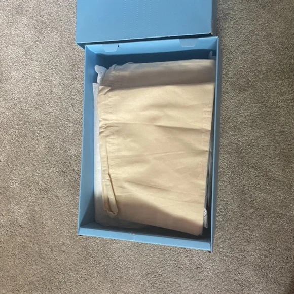 IVY PARK Super Sleek 10.5 - Picture 2 of 9